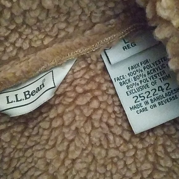 L.L. Bean women's faux fur coat - Picture 5 of 5